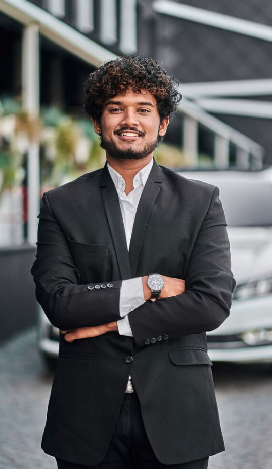 Discreet profile example with clear interests