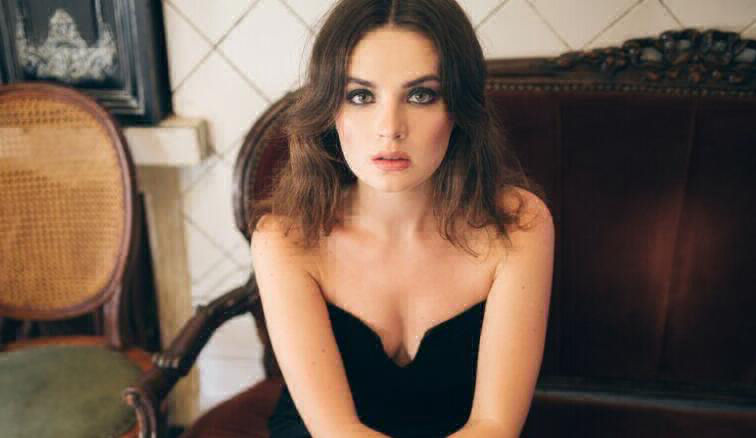 Join local chat rooms now